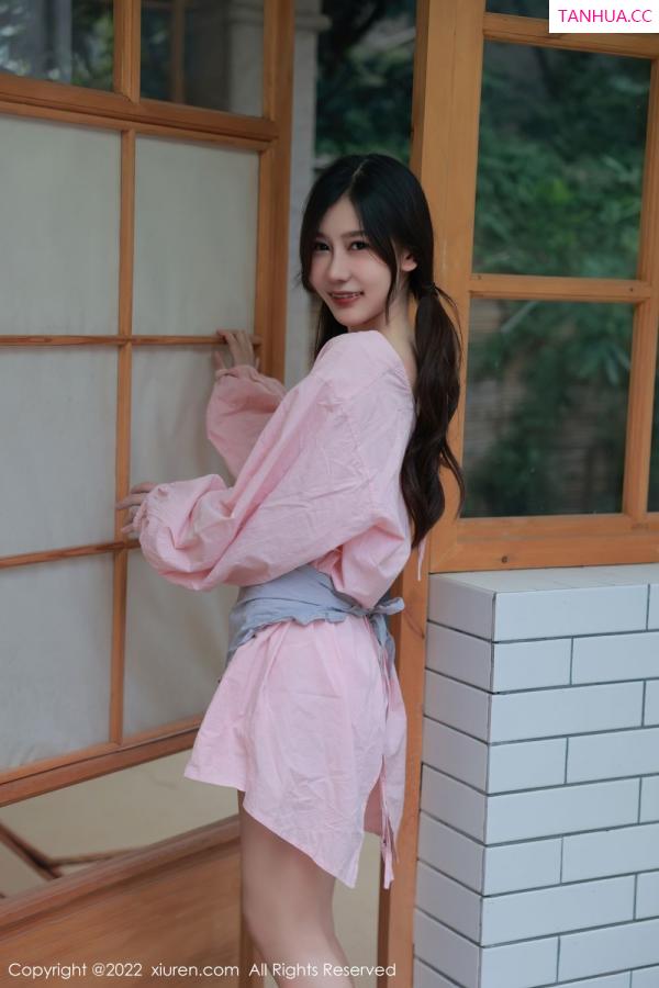 尹甜甜  [XiuRen]高清写真图 2022.10.12 No.5697 尹甜甜第8张图片